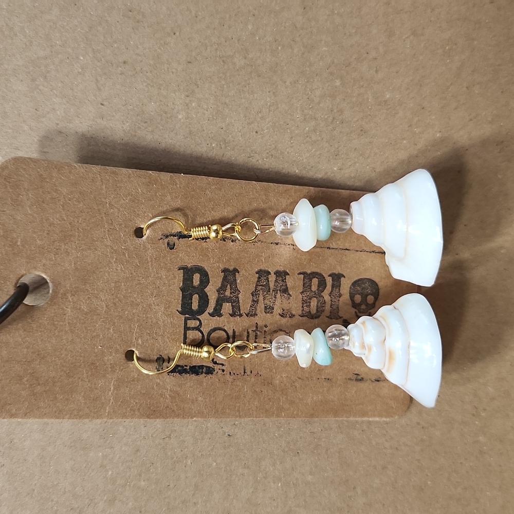 Handmade Sea Shell Mermaid Vibes Earrings